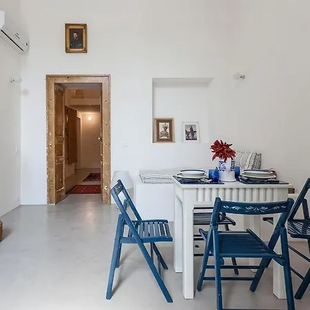 בית נופש Loft Del Castello אלסאנו